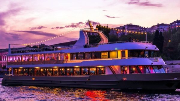 Bosphorus Luxury Dinner Cruise with Entertainment – Recently Added Experiences Kanwal Malik Official a poet, novelist and a writer based in dubai 5