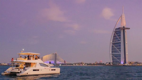 Dubai Marina Two-hour Yacht Tour with Dining – Boat Tours and Cruises Kanwal Malik Official a poet, novelist and a writer based in dubai 5