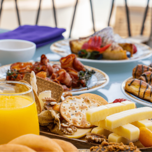 Giardino Breakfast buffet at Palazzo Versace Hotel – Brunches Kanwal Malik Official a poet, novelist and a writer based in dubai