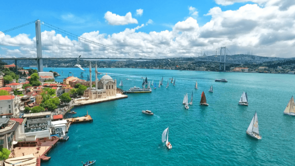 Golden Horn & Bosphorus Cruise Day Cruise – Sightseeing and Tours Kanwal Malik Official a poet, novelist and a writer based in dubai 5