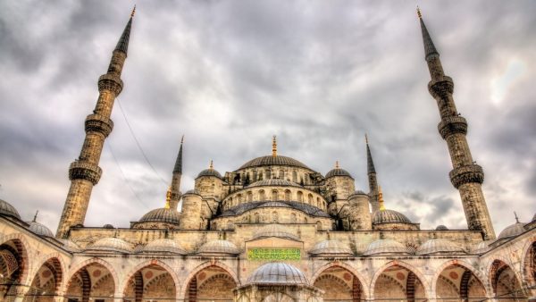 Istanbul: Basilica Cistern, Bosphorus Cruise, Hagia Sophia, Blue Mosque, Grand Bazaar, Guided Tour – Recently Added Experiences Kanwal Malik Official a poet, novelist and a writer based in dubai 5