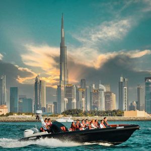 Luxury Speed Boat Tour by The Black Boats – Extreme sports & adrenaline activities Kanwal Malik Official a poet, novelist and a writer based in dubai