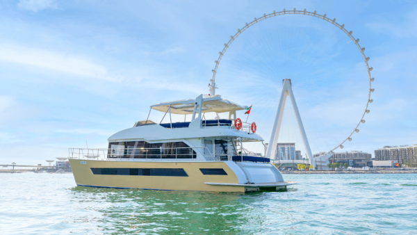 1 Hour Marina Yacht Tour – Boat Tours and Cruises Kanwal Malik Official a poet, novelist and a writer based in dubai 5