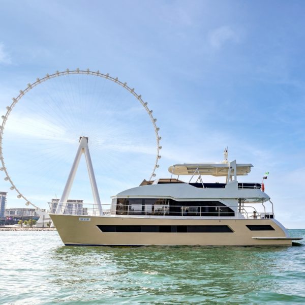 1 Hour Marina Yacht Tour – Boat Tours and Cruises Kanwal Malik Official a poet, novelist and a writer based in dubai 4