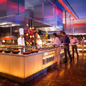 Saffron Dinner Buffet at Atlantis the Palm – Brunches Kanwal Malik Official a poet, novelist and a writer based in dubai