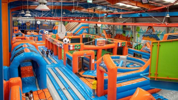 Air Maniax Al Quoz – Inflatable and Adventure Park – Experiences Kanwal Malik Official a poet, novelist and a writer based in dubai 5