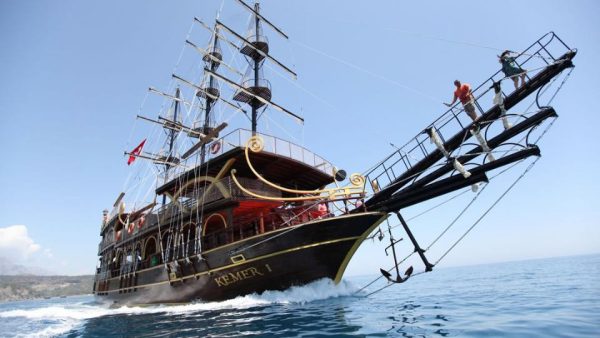 Alanya Pirate Boat Trip – Recently Added Experiences Kanwal Malik Official a poet, novelist and a writer based in dubai 5