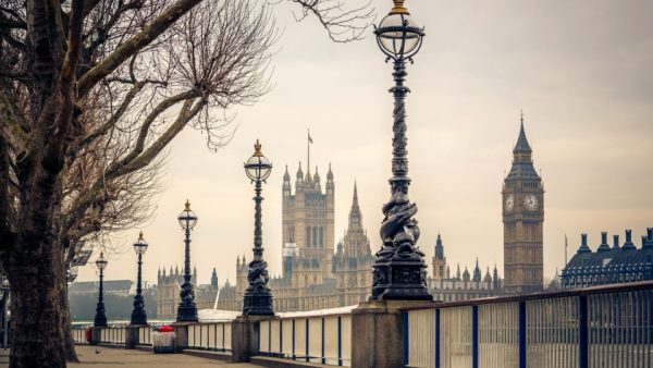 Day Trip to Bath by Rail with Entry to Roman Baths – Sightseeing and Tours Kanwal Malik Official a poet, novelist and a writer based in dubai 5