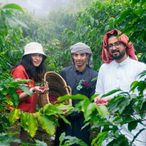 From Arabica to Arabian – Coffee Experience at a local farm – Recently Added Experiences Kanwal Malik Official a poet, novelist and a writer based in dubai