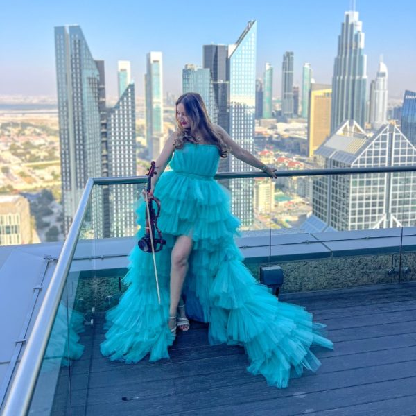 Shangri-La Balcony Flying Dress Videography Shoot – Recently Added Experiences Kanwal Malik Official a poet, novelist and a writer based in dubai 4