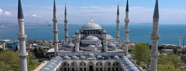 Blue Mosque & Hippodrome Guided Tour – Top-Rated Attractions Kanwal Malik Official a poet, novelist and a writer based in dubai 6