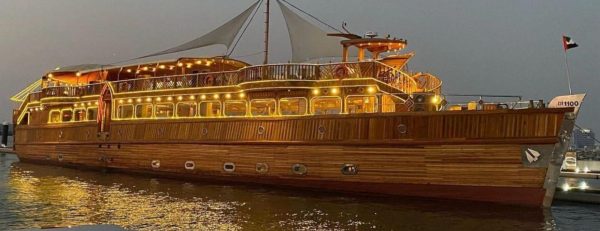 Dhow dinner cruise on Dubai creek – Boat Tours and Cruises Kanwal Malik Official a poet, novelist and a writer based in dubai 6
