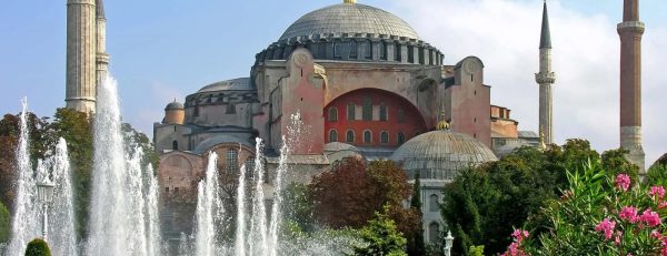 Hagia Sophia: Entry Ticket – Top-Rated Attractions Kanwal Malik Official a poet, novelist and a writer based in dubai 6