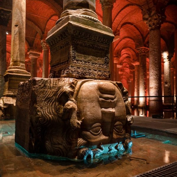 Istanbul: Basilica Cistern, Hagia Sophia, Blue Mosque and Grand Bazaar with Live Guide – Recently Added Experiences Kanwal Malik Official a poet, novelist and a writer based in dubai 4