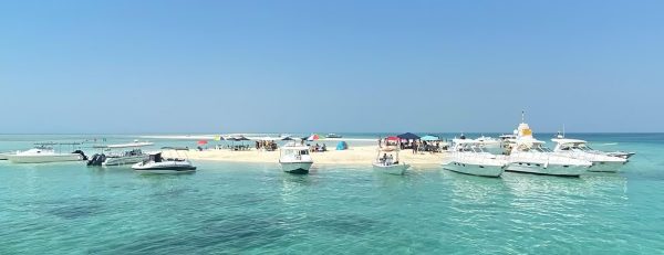 Jarada Boat Trip – Top-Rated Attractions Kanwal Malik Official a poet, novelist and a writer based in dubai 6
