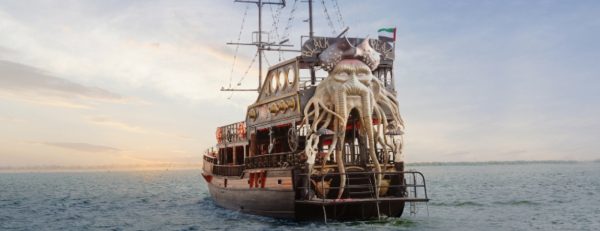 Pirate ship cruise with unlimited pizza – Brunches Kanwal Malik Official a poet, novelist and a writer based in dubai 6