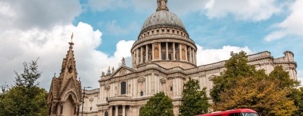 St Paul’s Cathedral – Sightseeing and Tours Kanwal Malik Official a poet, novelist and a writer based in dubai 6