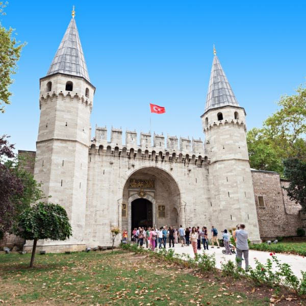 Topkapi Palace: Guided Tour – Top-Rated Attractions Kanwal Malik Official a poet, novelist and a writer based in dubai 4