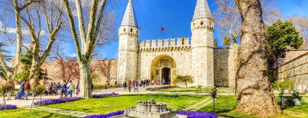 Topkapi Palace & Harem Museum Ticket & Audio Guide – Sightseeing and Tours Kanwal Malik Official a poet, novelist and a writer based in dubai 6