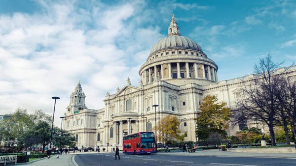 Visit St Paul’s Cathedral & Westminster Walking Tour – Sightseeing and Tours Kanwal Malik Official a poet, novelist and a writer based in dubai 5