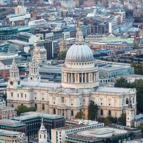 Visit St Paul’s Cathedral & Westminster Walking Tour – Sightseeing and Tours Kanwal Malik Official a poet, novelist and a writer based in dubai 4